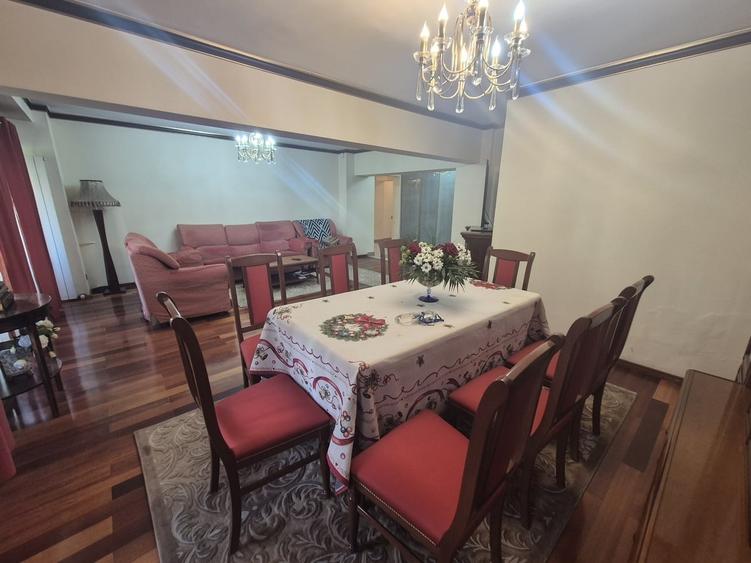 Apartament cu 4 camere decomandat în Decebal