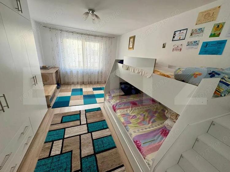 Apartament cu 3 camere decomandat în Sângeorgiu de Mureș