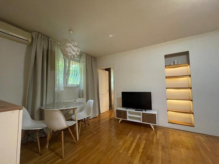 APARTAMENT CU 2 CAMERE MOBILAT SI UTILAT, IDEAL INVESTITIE! - 2