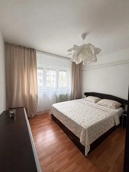 Apartament cu 2 camere decomandat în 1 Decembrie 1918