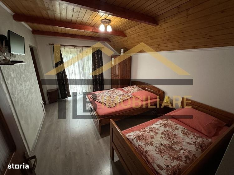 Casă cu 4 camere în Ocna de Sus