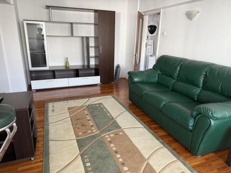 Apartament cu 2 camere semidecomandat, mobilat în Aviației
