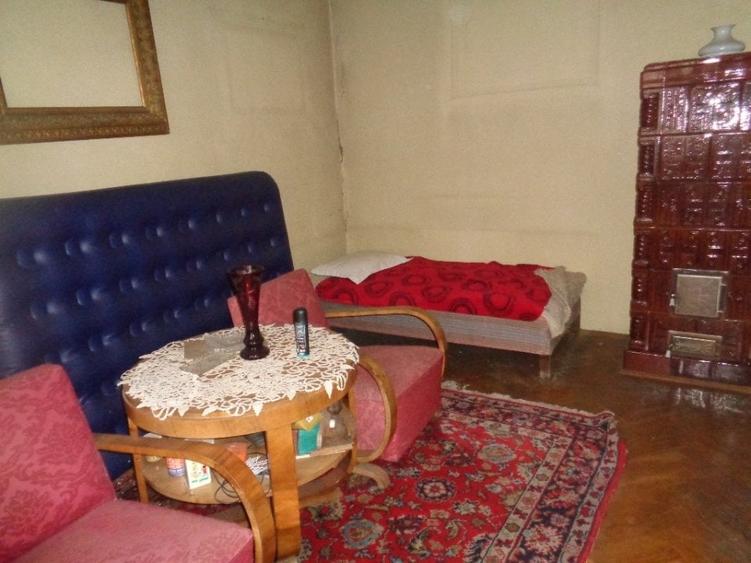 Casă cu 7 camere cu Canalizare în Semicentral