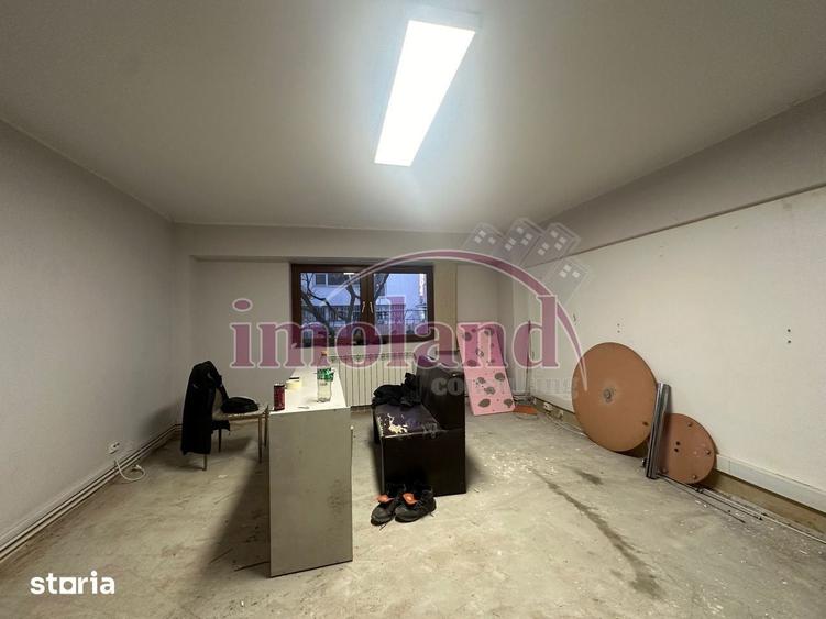 Apartament cu 4 camere decomandat în Floreasca