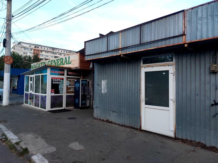 Spațiu comercial, de 36 mp, în Nord
