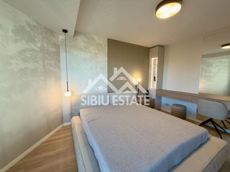 Apartament cu 2 camere semidecomandat, mobilat în Mihai Viteazul