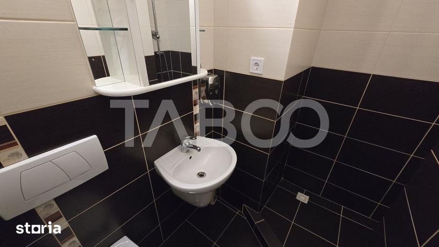 Apartament cu 3 camere decomandat, mobilat în Central