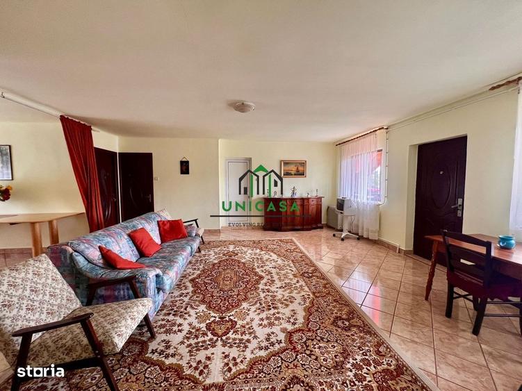 Casă cu 4 camere în Bârlogu