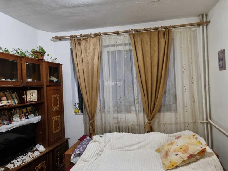 Vand camera de camin Aleea Constructorilor