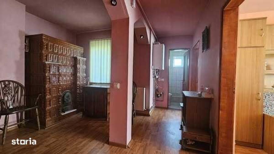 Apartament cu 4 camere în Central