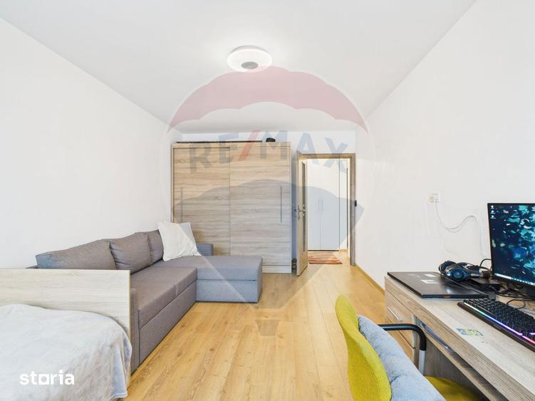 Apartament cu 3 camere, mobilat în Dămăroaia