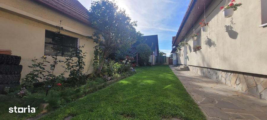 Casă cu 3 camere nedecomandat cu Teren 1753 Mp în Prejmer