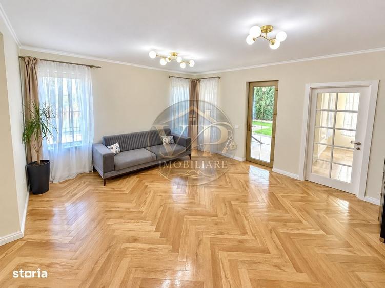 Casă cu 4 camere cu Teren 413 Mp în Micești