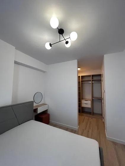 Apartament cu 2 camere semidecomandat, mobilat în Virtuții
