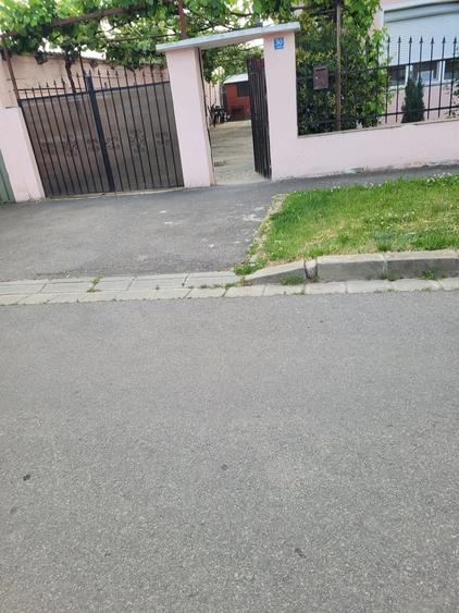 Casă cu 4 camere cu Teren 588 Mp în Oncea