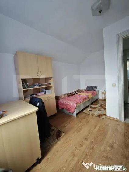 Casă cu 5 camere cu Teren 998 Mp în Central
