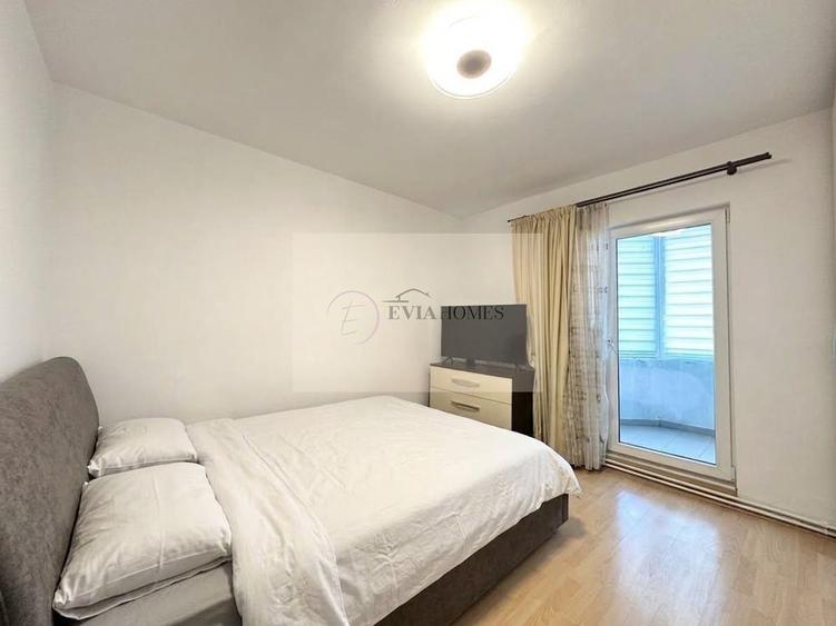 4 camere/2 bai/Etaj intermediar/Cartier Plopilor - 4