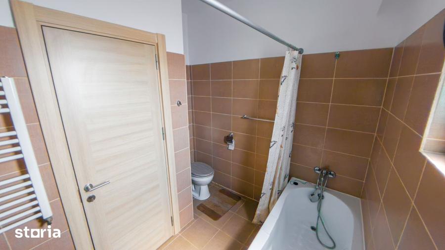 Apartament cu 2 camere decomandat în Apărătorii Patriei