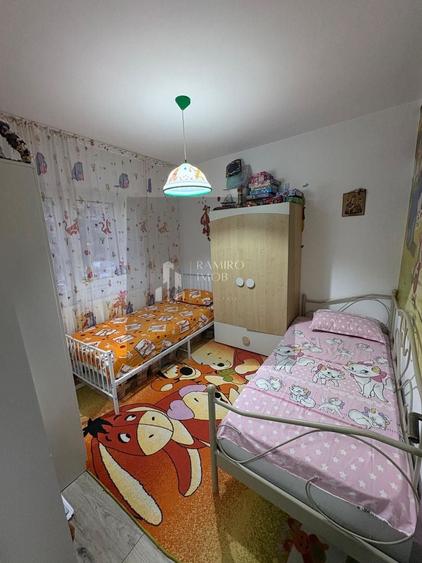 Apartament cu 3 camere decomandat, mobilat în Giurgiului