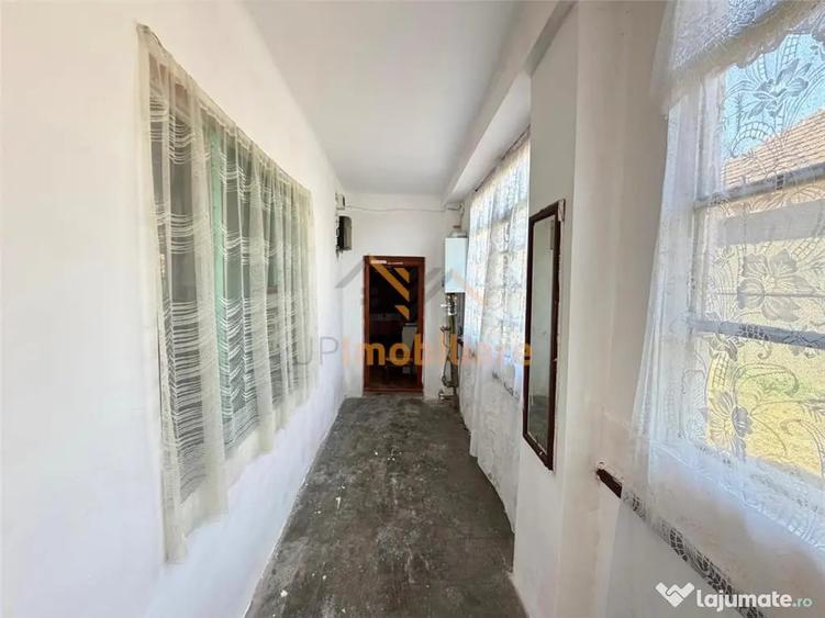 Casă cu 3 camere cu Teren 990 Mp în Tărian