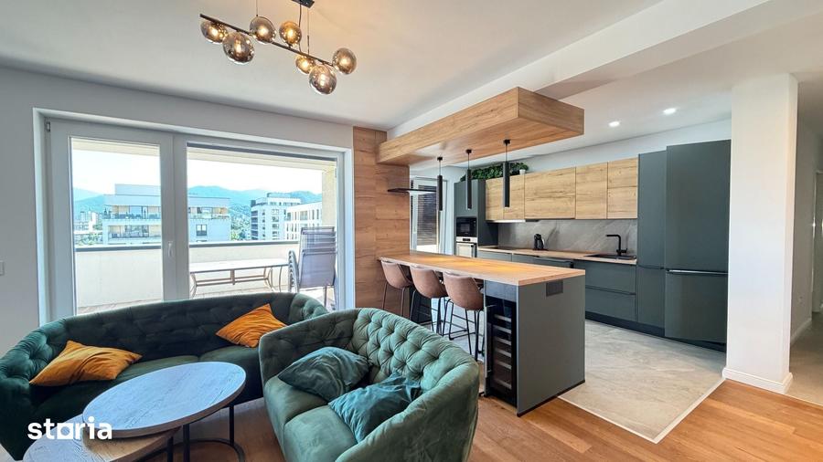 Apartament cu 4 camere în Tractorul