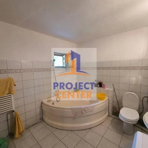 Casă cu 4 camere cu Teren 842 Mp în Trivale