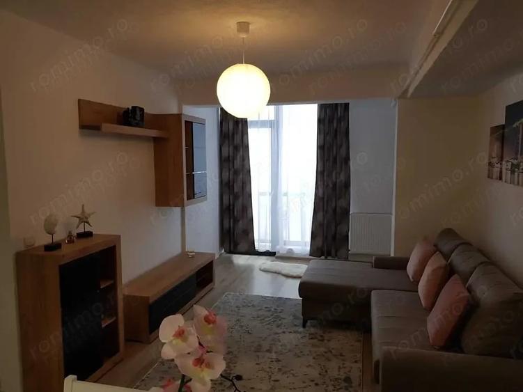 Apartament cu 2 camere semidecomandat în Sebastian