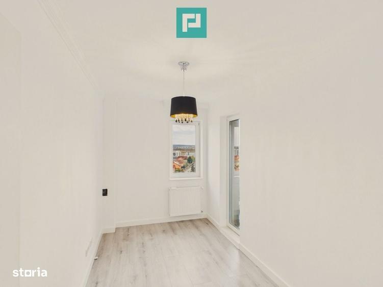 Apartament cu 4 camere decomandat în Central