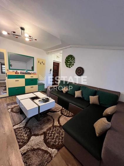 Apartament 3 camere, decomandat, Soarelui - 2