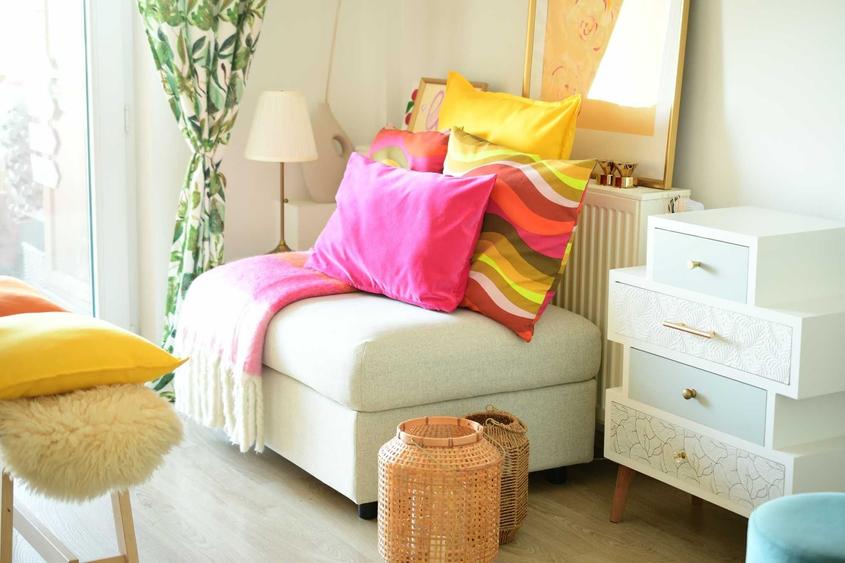 Apartament cu 2 camere decomandat în Tei
