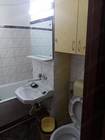 Ofer spre inchiriere apartament doua camere zona piata aurora - 7