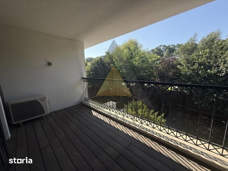 Casă cu 4 camere cu Teren 453 Mp în Central