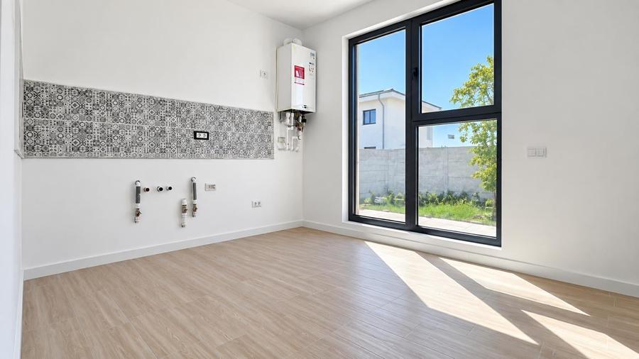 Casă cu 3 camere cu Canalizare în Clinceni
