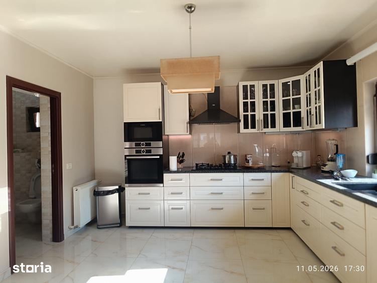 Casă cu 5 camere cu Teren 189 Mp în Nord