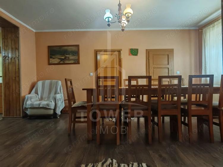 Casă cu Teren 1929 Mp în Bruiu