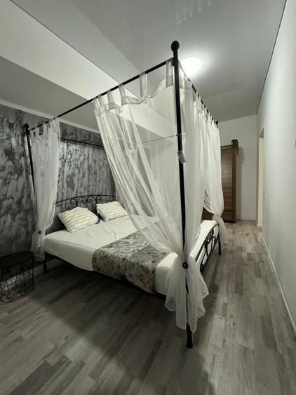 2 camere Mamaia, zona hotel Rex, 63mp utili total ,vedere frontala la mare - 8