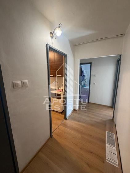 Apartament cu 2 camere semidecomandat, mobilat în Lipovei