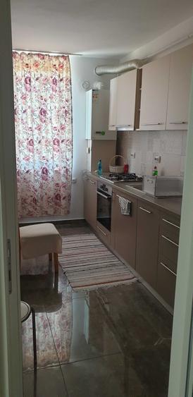 Apartament cu 2 camere decomandat în Lunca Cetățuii