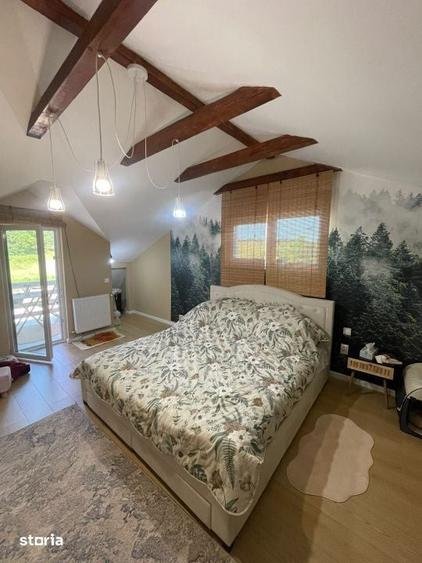 Casă cu 5 camere cu Teren 720 Mp în Central