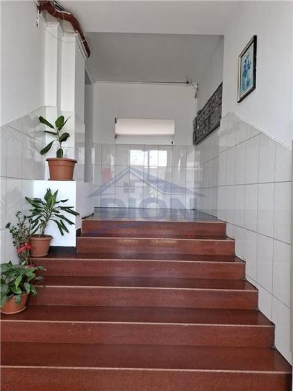 Apartament cu 3 camere decomandat în Ultracentral