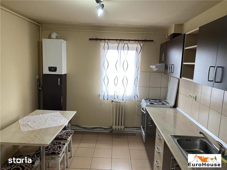 Apartament cu 2 camere decomandat în Ampoi 2