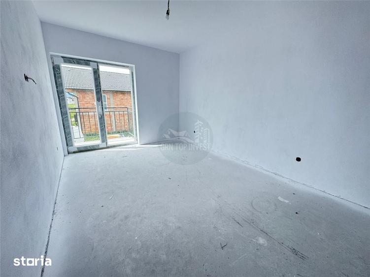 Casă cu 4 camere cu Teren 265 Mp în Șura Mică