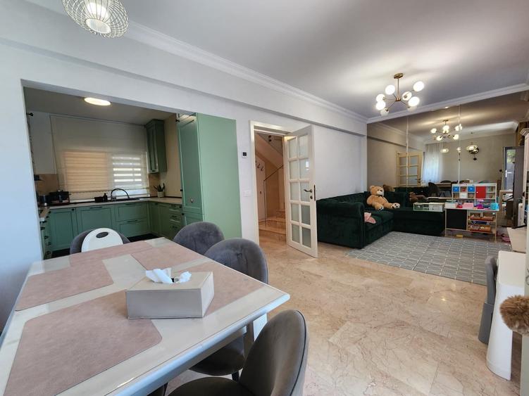 Duplex cu 4 camere cu Canalizare în Galata