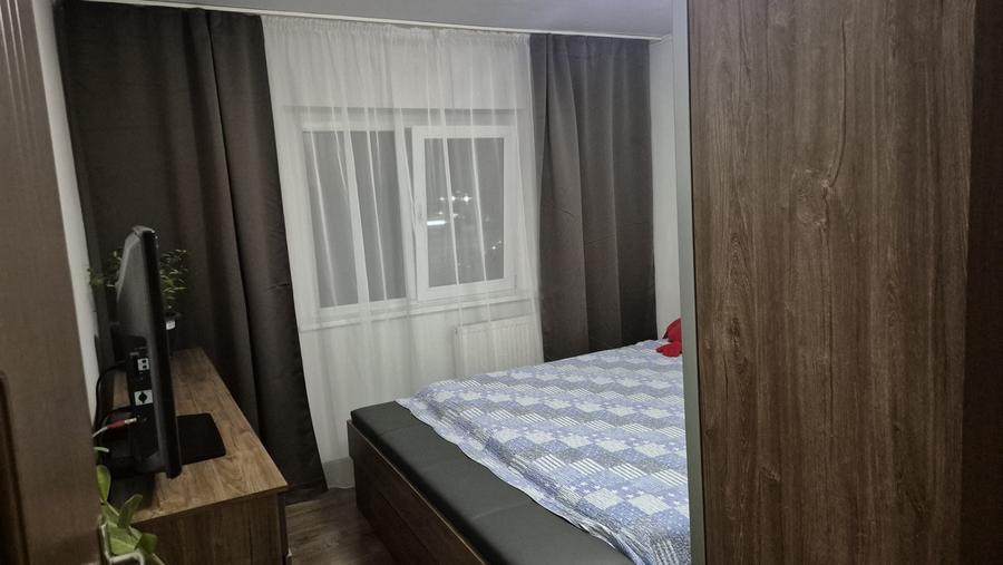 Apartament cu 3 camere decomandat în Calea Aradului