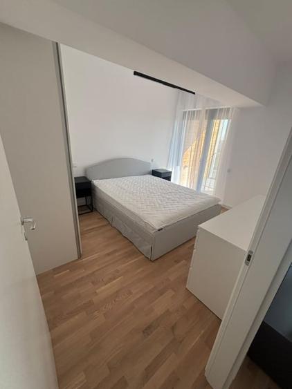 Apartament cu 2 camere decomandat, mobilat în 13 Septembrie