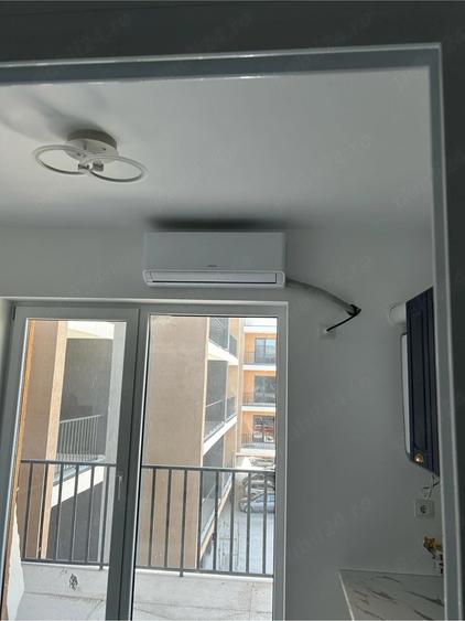 Garsonieră decomandată în Central