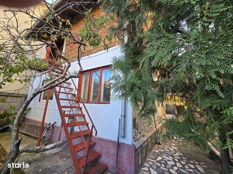 Casă cu 4 camere cu Teren 238 Mp în Traian
