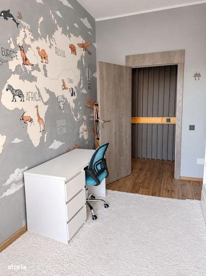 Apartament cu 3 camere în Bună Ziua