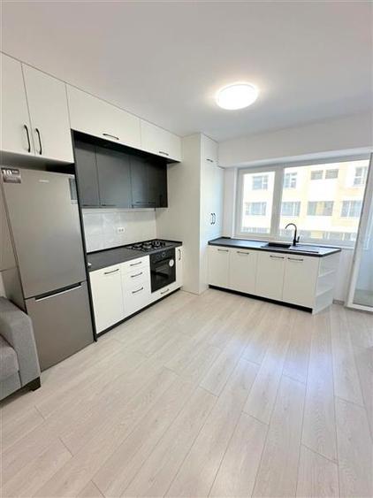 Apartament cu 2 camere semidecomandat, mobilat în Nord