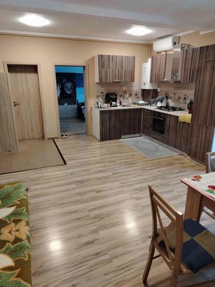 Apartament cu 3 camere decomandat în Ciarda Roșie